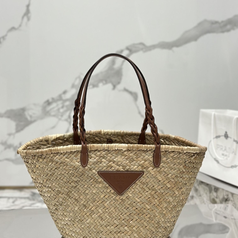 Pra*a shopping bags